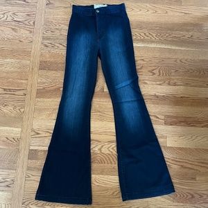 Matilda Jane Dark Wash Flare Jean - Size 27/5